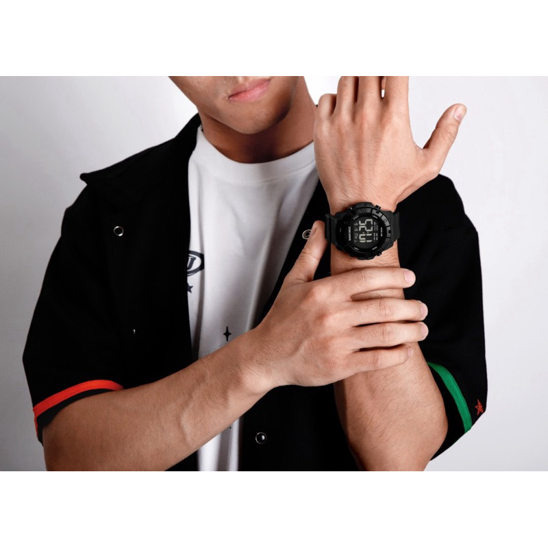 นาฬิกาข้อมือผู้ชาย Naviforce NF7110 สายรับเบอร์ หน้าปัด46MM กันน้ำ30M ของแท้100% ประกันศูนย์ไทย1ปี