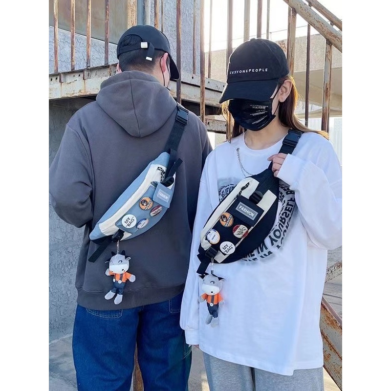 (A142) กระเป๋าคาดอก คาดเอว แฟชั่น มีเข็มกลัดแถมให้คะ ผ้าไนล่อน