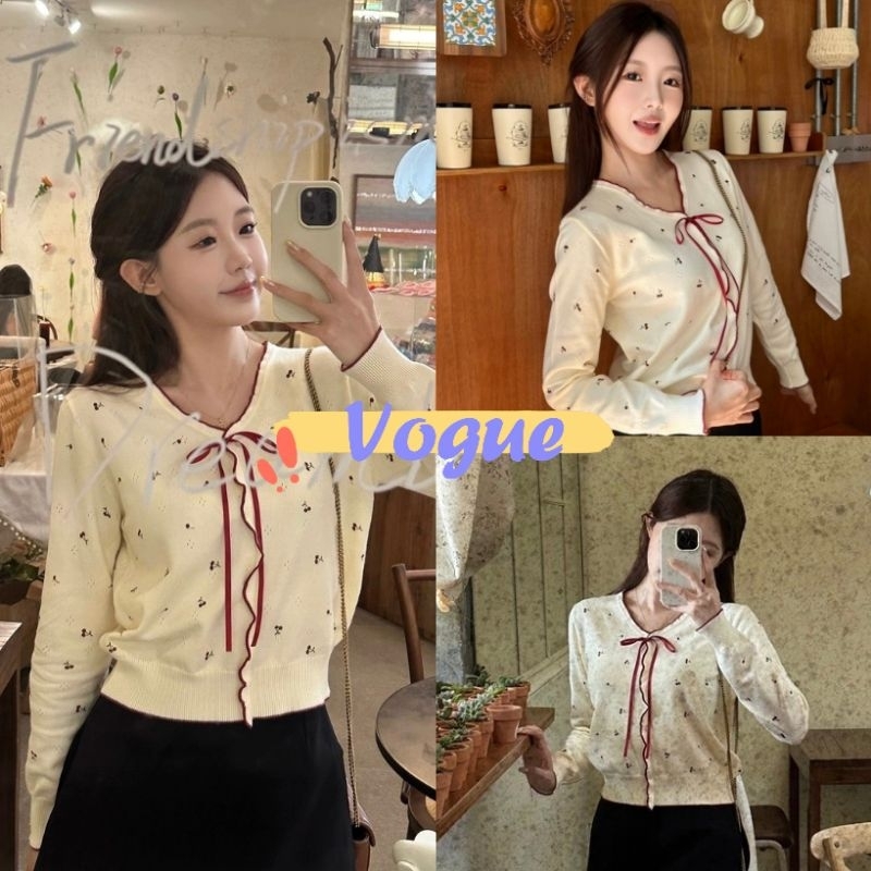 Vogue พร้อมส่ง เสื้อไหมพรมแขนยาว คอวี ลายดอกไม้คาวาอี้สีครีม (Z-AD17)