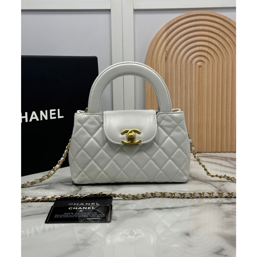 กระเป๋า Chanel  งานออริเทียบแท้มีหลายสี #* Size 20cm  Full box set