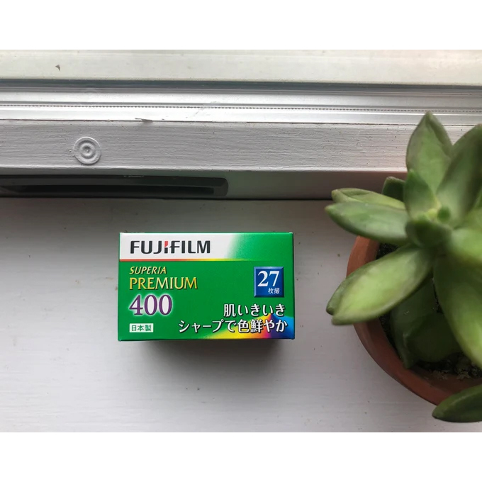 ฟิล์มสี FUJIFILM Superia Premium 400 - Color Negative Film for 35 mm Cameras