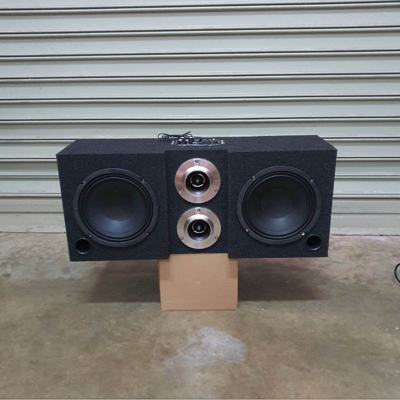 ลำโพง bluetooth พร้อมฟัง ดอกกลาง 6.5 นิ้ว ดอกแหลม 4 นิ้ว มีแอมป์ในตัว ใช้ได้ทั้งไฟ 12V และไฟบ้าน (ไม