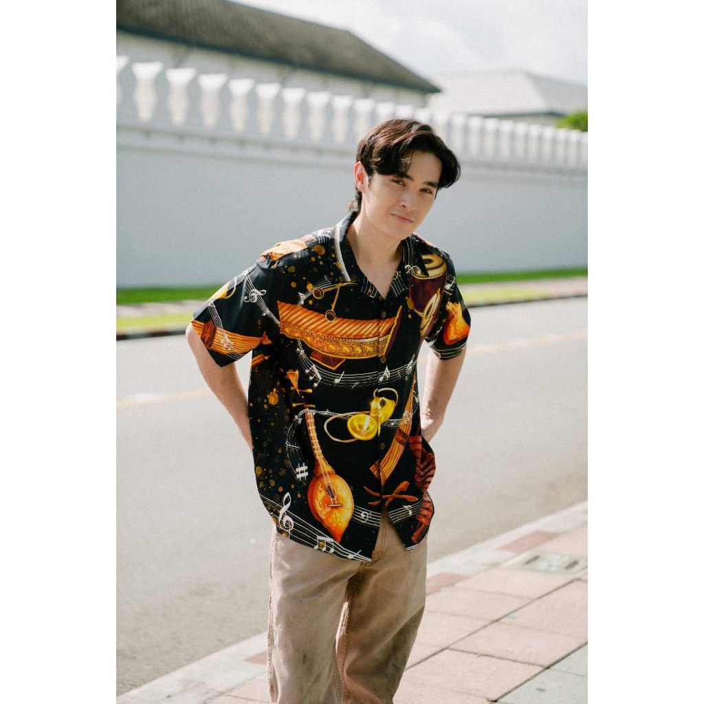 Windwear Hawaii Shirt Thai Music เสื้อฮาวาย เอกลักษณ์ลายดนตรีไทย สีดำ คลาสสิก Classic ผ้าเรยอน ธรรมชาติ 100%