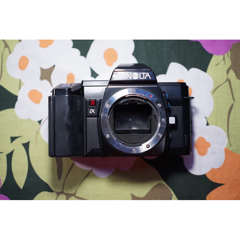 Minolta 7000 กล้องฟิล์ม SLR
