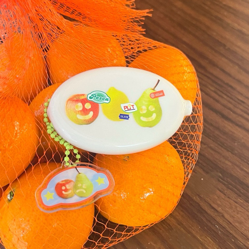 rubber coin purse