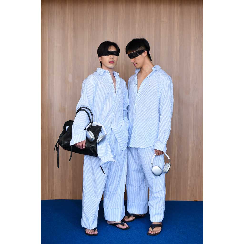 Maison de l'arte wear Pinstripe shirt & trousers set กางเกงขายาว เสื้อเชิ้ตลายเส้น เสื้อคอปก แขนยาว สีฟ้า