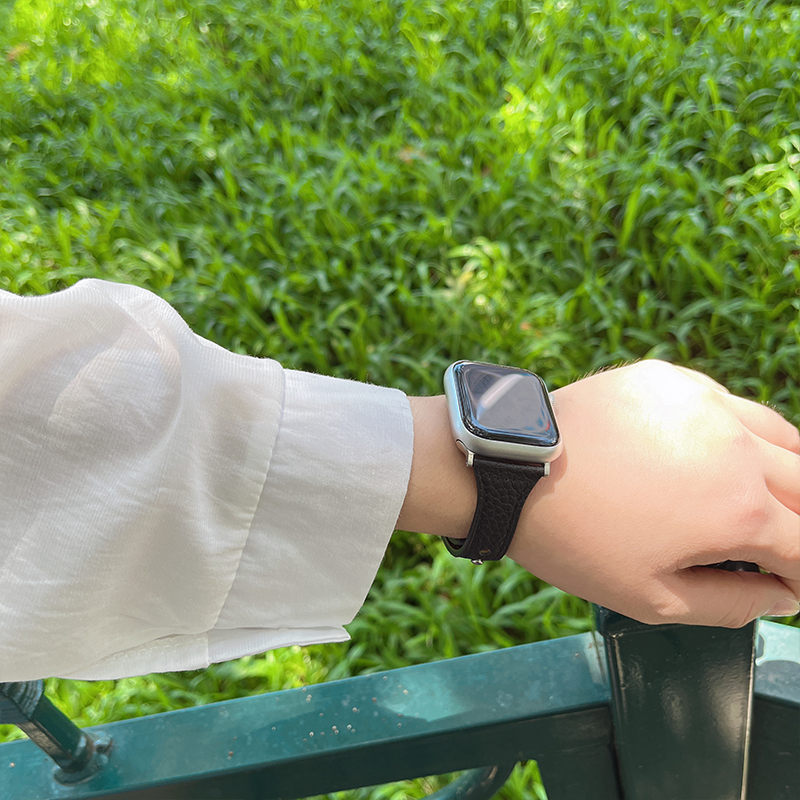เล็บเดี่ยวสีทึบสายนาฬิกาหนังเหมาะสำหรับ iwatch10 9 8 7 6 5 4 3 SE 2 1 ultra 49mm46mm45mm44mm42mm41mm40mm38mm