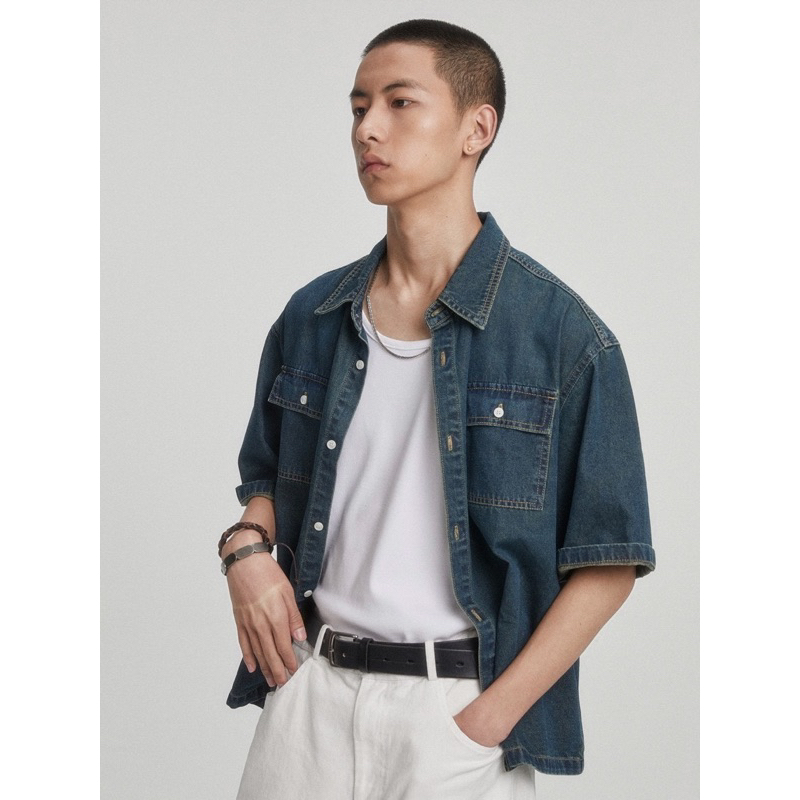 CROPPED DENIM SHRIT เสื้อเชิ้ตยีนส์ครอปสั้น