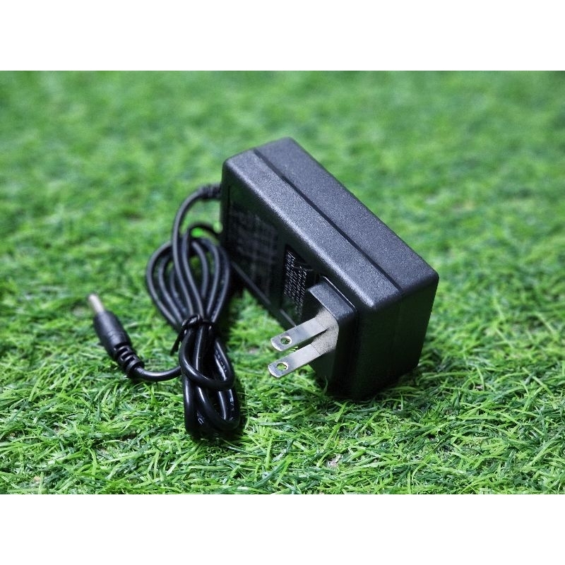 Charger แบตเตอรี่ลิเทียม  12.6V 2A มีไฟ LED แสดงสถานะ​ ที่ชาจน์​ตู้​บลูทูธ​ ตัวชาร์จ​แบตเตอรี่ 12.6v 2a