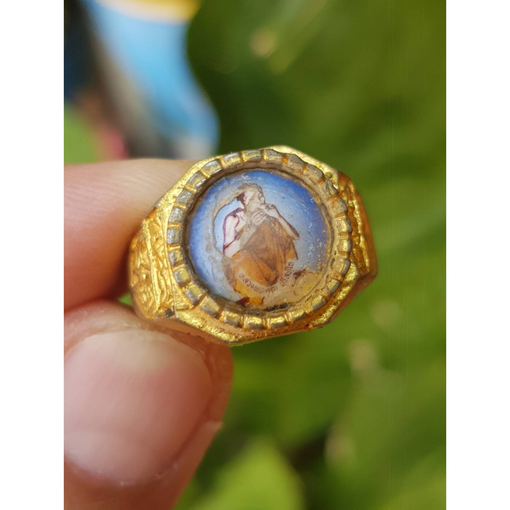 แหวนหลวงพ่อคูณ วัดบ้านไร่ จ.นครราชสีมา (ไม่ทราบรุ่นและปี)