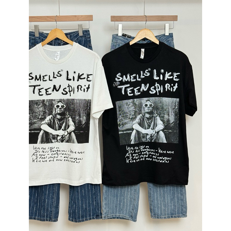 SIS.ON | พร้อมส่ง เสื้อยืดโอเวอร์ไซส์ Oversize SHE เคิร์ตโคเบน