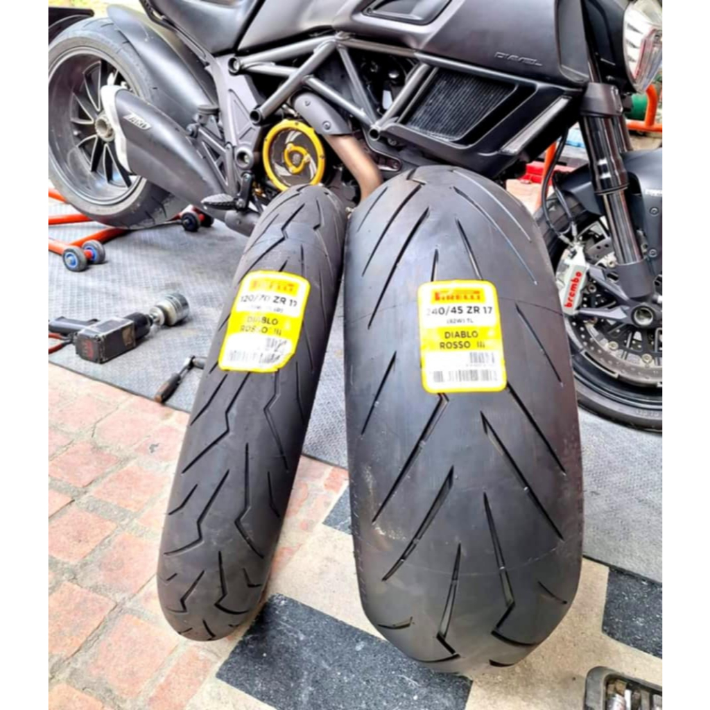 Pirelli rosso 3 ( Ducati Diavel )