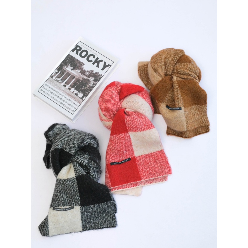 SC020 Wool scott Scarf