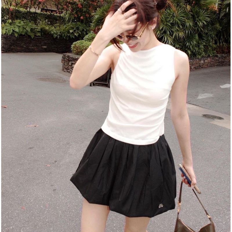 ป้าย Quera.brand/ส่งต่อกระโปรงสีดำตามภาพ/Size:S/มือ2สภาพดี