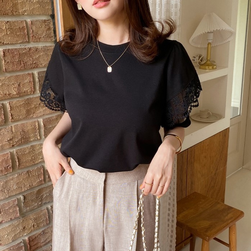 Walkon สุดน่ารัก 🌈 เสื้อแฟชั่นผู้หญิงเสื้อแฟชั่นแขนพองเสื้อผ้าผู้หญิงคอกลม เสื้อแขนทรงโคมไฟแขนมีลายลูกไม้สุดน่ารัก เนื้อ