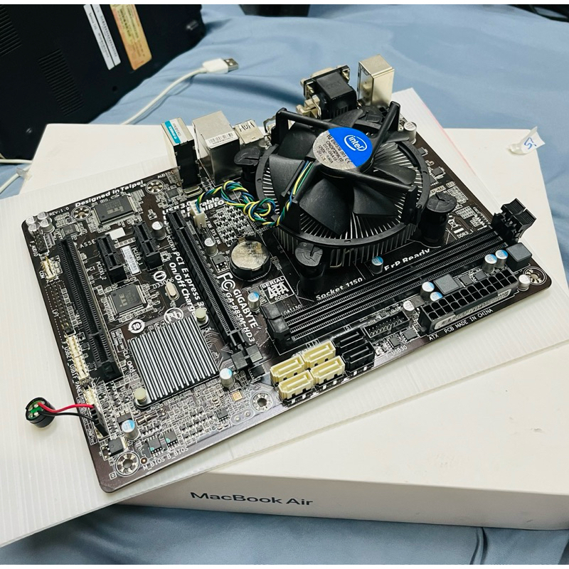 ***สั่งตรงกับเราราคา2590ส่งฟรี***Gigabyte GA-B85M-HD3 +CPU intel core i7-4770 มือสอง