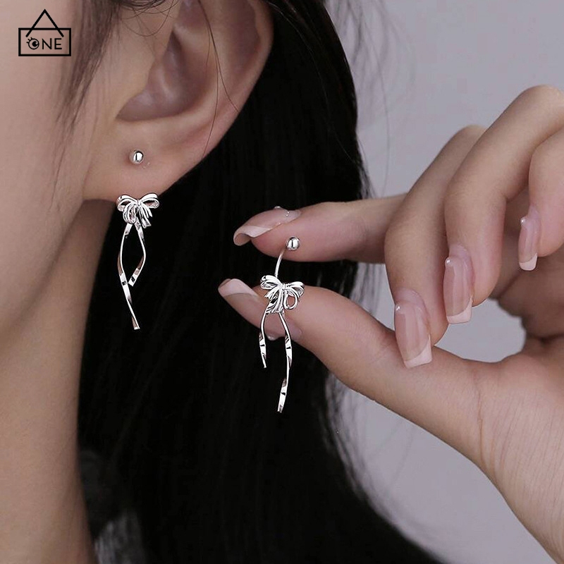COD❤️ต่างหูโบว์ริบบิ้นสีเงินหรูหราแฟชั่นสไตล์เกาหลีระดับไฮเอนด์เครื่องประดับสำหรับผู้หญิง-a.one