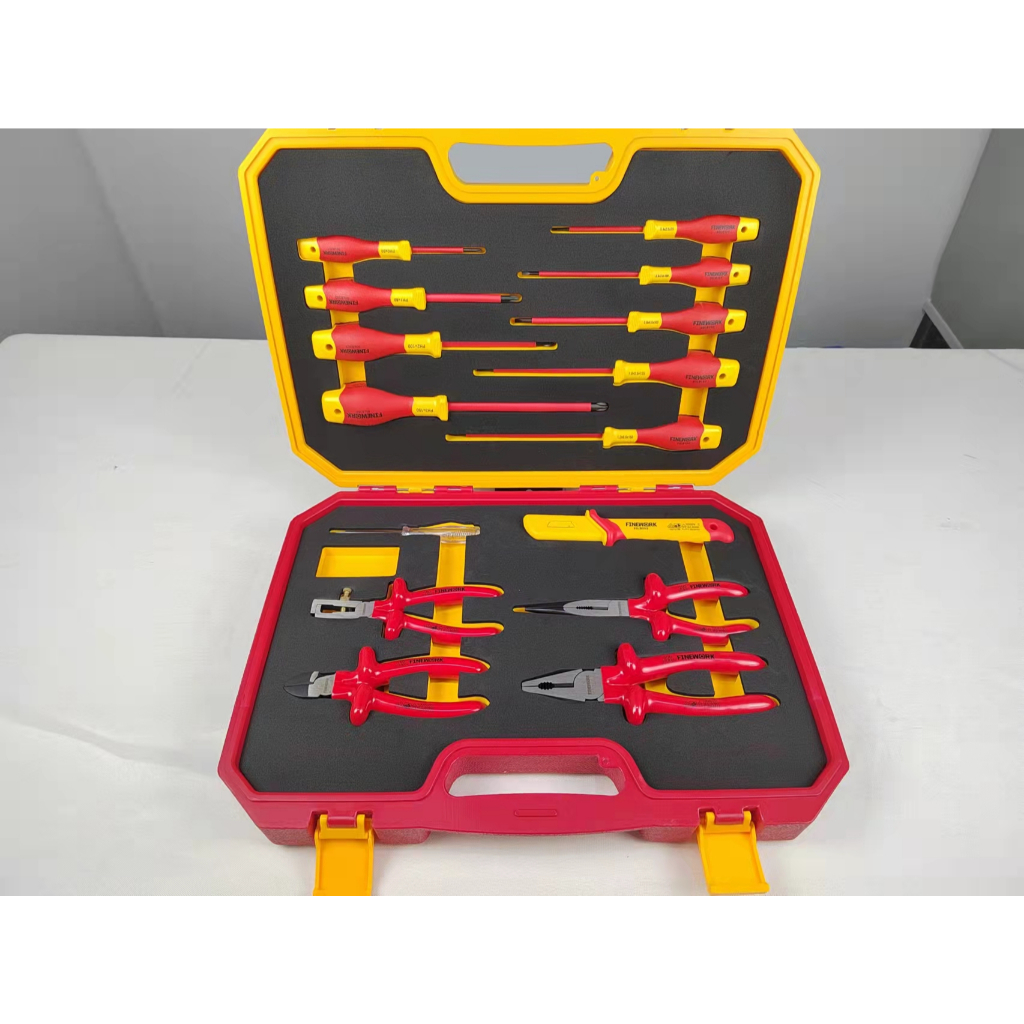 FINEWORK VDE 15PCS Insulated Tool Set / ชุดอุปกรณ์หุ้มฉนวนไฟฟ้า 15 ชิ้น มาตรฐาน VDE