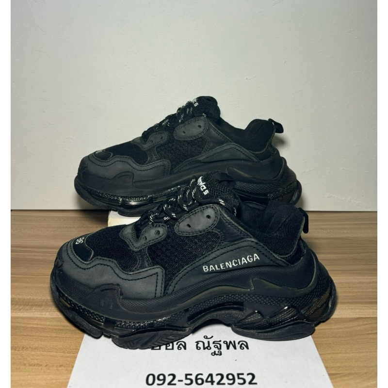 Balenciaga 36/24.0 Triple S Black