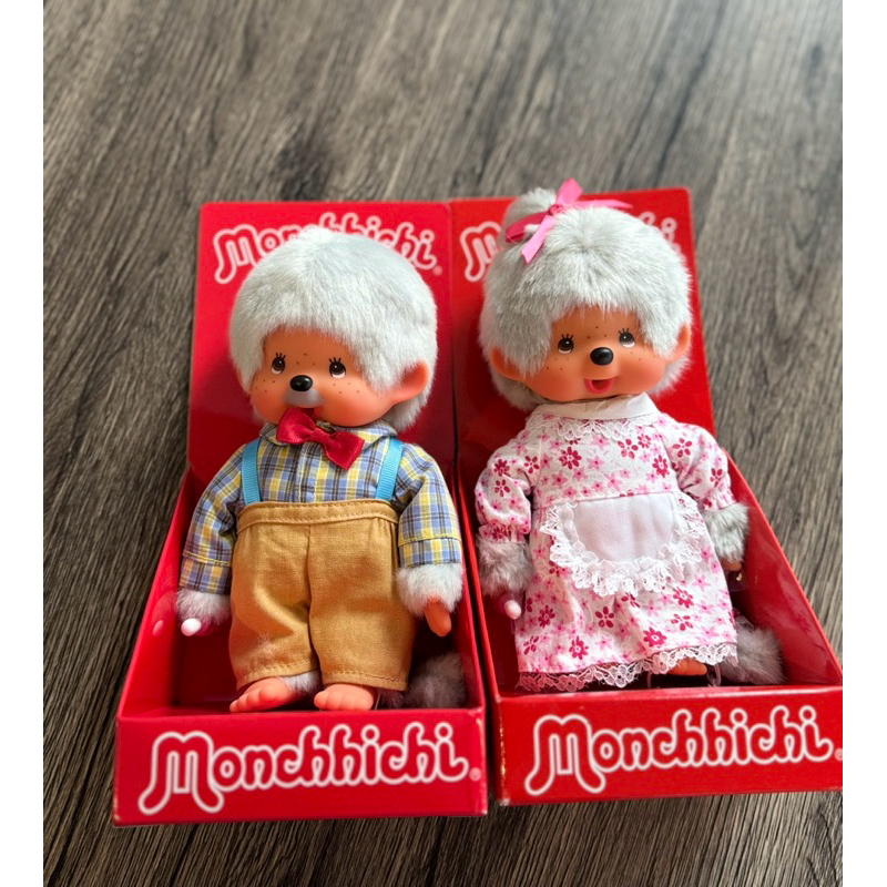 monchhichi grandpa /grandma s กล่องแดง นำเข้าจากยุโรป พร้อมส่ง