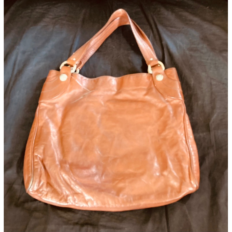 Bally tote  bag  ใบน่ารัก สวย