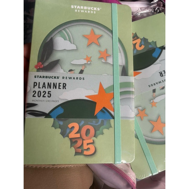 starbuck planner และกระเป๋า 2025 sale 879 บาทแถมบัตรเติมเงิน