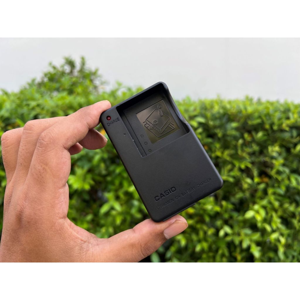 BC-31L Battery Charger แท่นชาร์จ Casio EX-Z55 EX-Z57 EX-Z100 EX-Z200 EX-Z300 EX-Z450 EX-Z500 EX-Z600