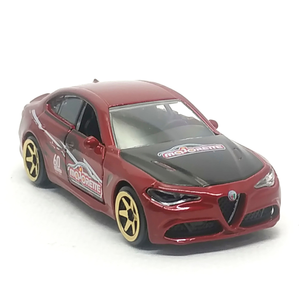 Majorette Alfa Romeo Giulia 60th Anniversary สีแดงเข้ม Scale 1/61 (8cm) ไม่มี package