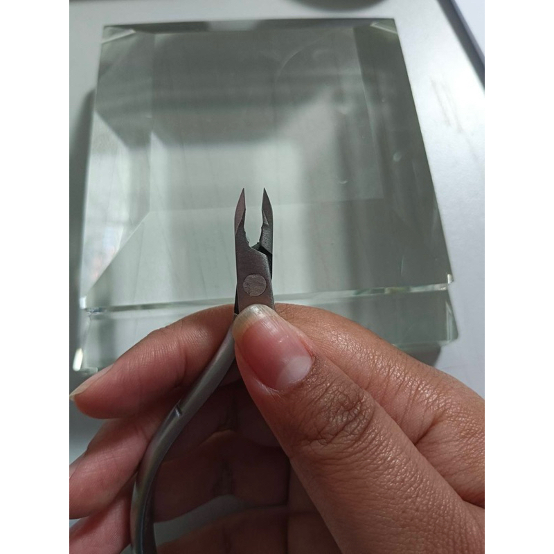 (00001)3.5mm(สปริ่งเดี่ยว)กรรไกรตัดหนังเวียดนาม)เปิดปากแล้วพร้อมใช้งาน รูปที่ 4