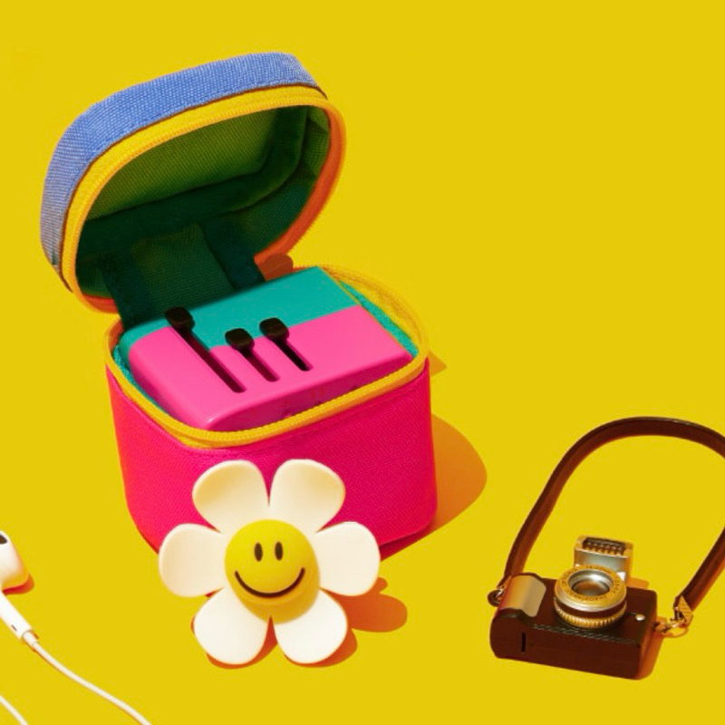 ❣️พร้อมส่ง❣️  [Wiggle Wiggle] Color Block Adaptor Multi Tap + Pouch : อะแดปเตอร์พกพา สุดน่ารัก