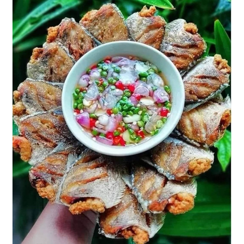 ปลาสลิดไข่แดดเดียว ทอดแพ๊คสูญญากาศพร้อมทาน ขนาด 6-7 ตัว