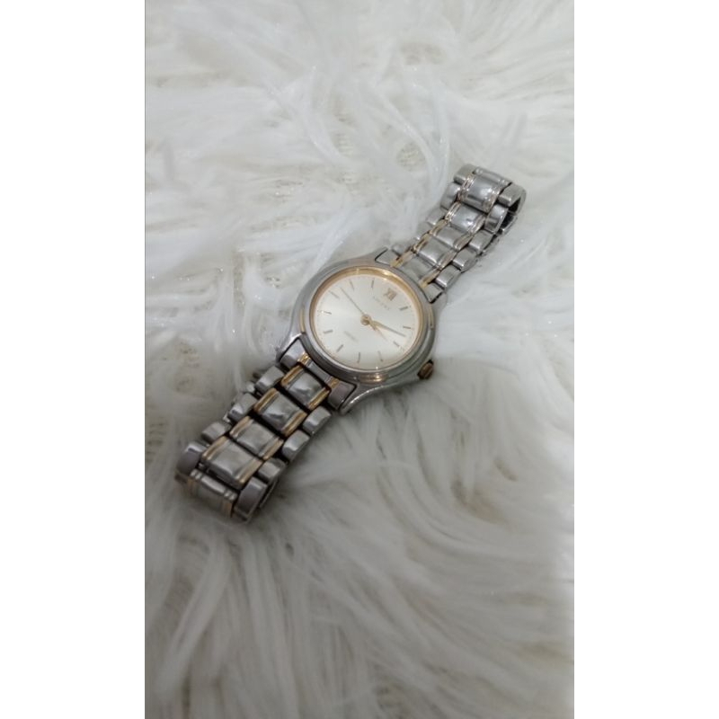 นาฬิกาข้อมือผู้หญิง #seiko นาฬิกามือสองของแท้สภาพดี