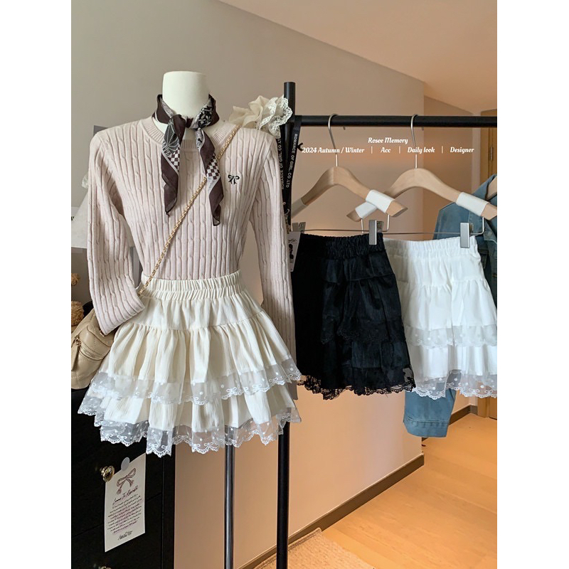 𝕄𝕖𝕝𝕝𝕠𝕠 𝕕𝕖𝕤𝕚𝕘𝕟 พร้อมส่ง กระโปร่งสั้นแต่งลูกไม้ผ้ากึ่งลูกฟูกใส่สวยมีซับใน