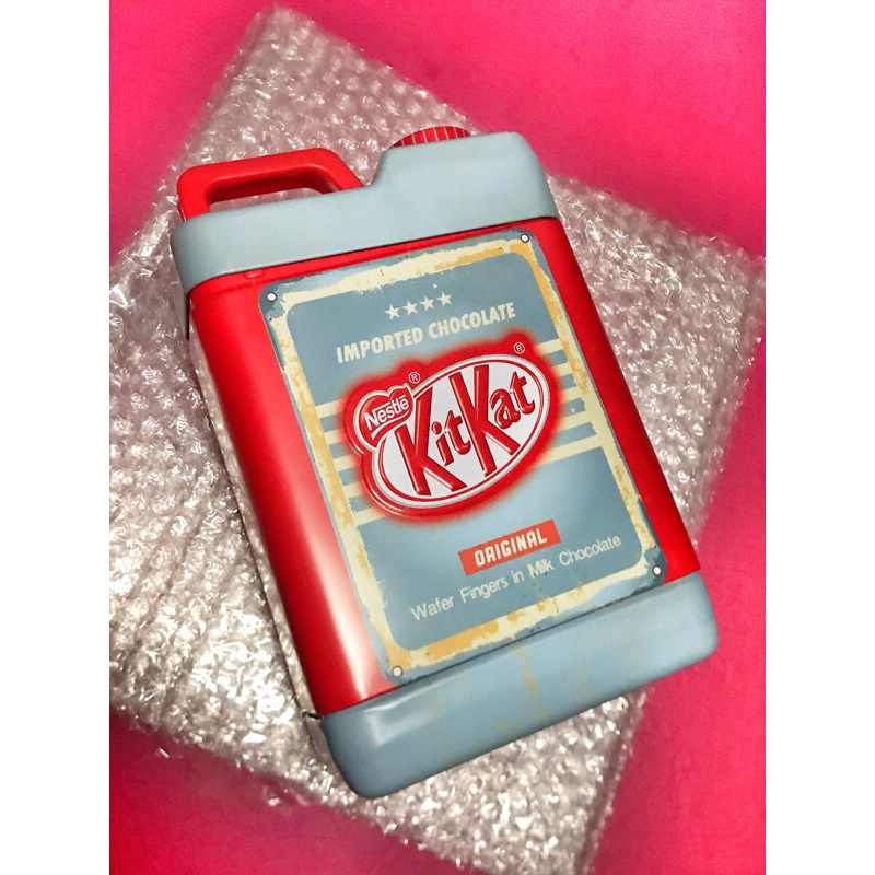 KitKat        กล่องเหล็ก