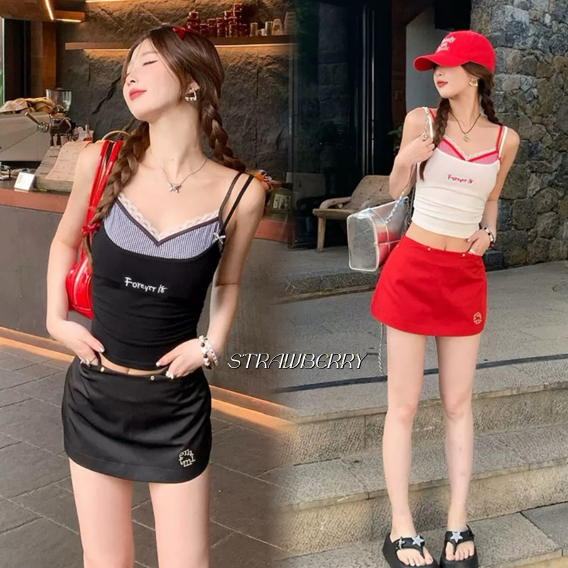 STR พร้อมส่ง ชุดเซ็ท2ชิ้น ชุดสีดำy2k เสื้อสายเดียวรัดรูปมีฟองนำ้+กระโปรงสั้น ชุดเซ็กซี่ ชุดคุณหนู แฟชั่นเกาหลี ชุดไปทะเล