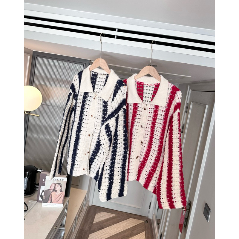 Seeing.style | CROCHET TOP เสื้อแขนยาวคอปกผ้าไหมพรมถัก