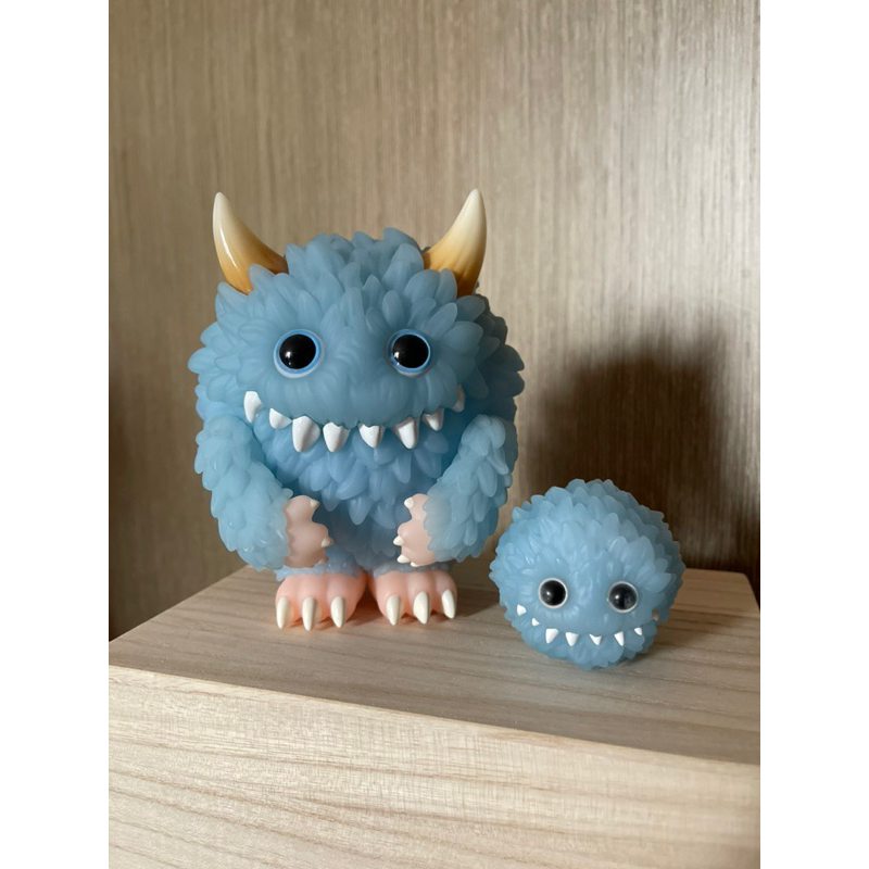 INSTINCTOY Monster fluffy&fluffy สีฟ้าพาสเทล