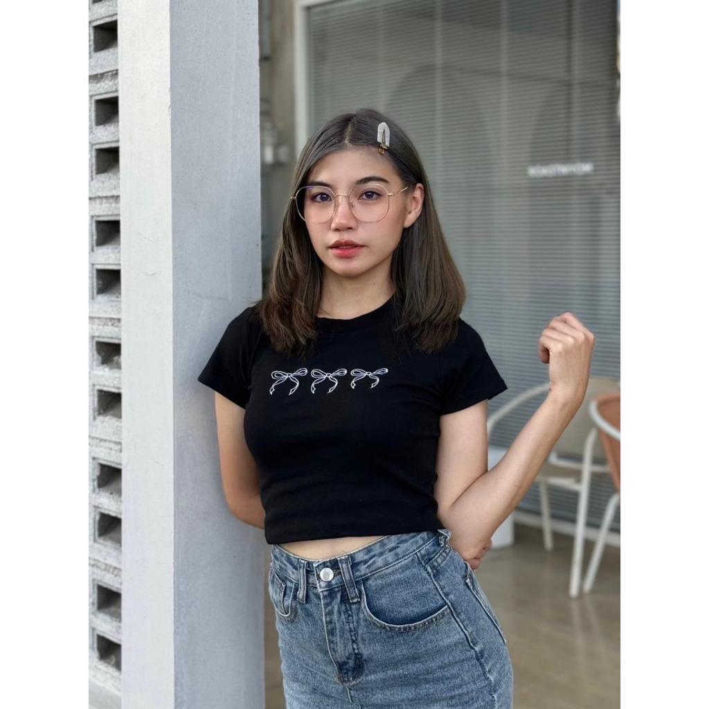 งานปักเสื้อครอป แขนสั้น ปักรูปโบว์ งานจริงสวยมาก