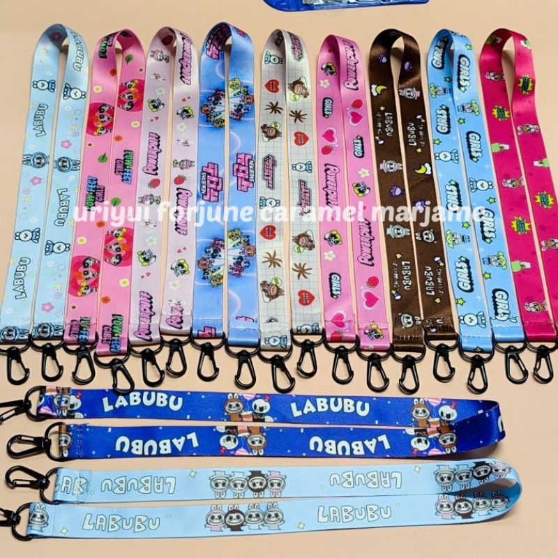 พร้อมส่ง สายคล้องแมส ลาบูบู้ คุโรมิ ชินจัง ฮีโร่ สกิบิดี้ สไปเดอร์แมน เจ้าหญิง