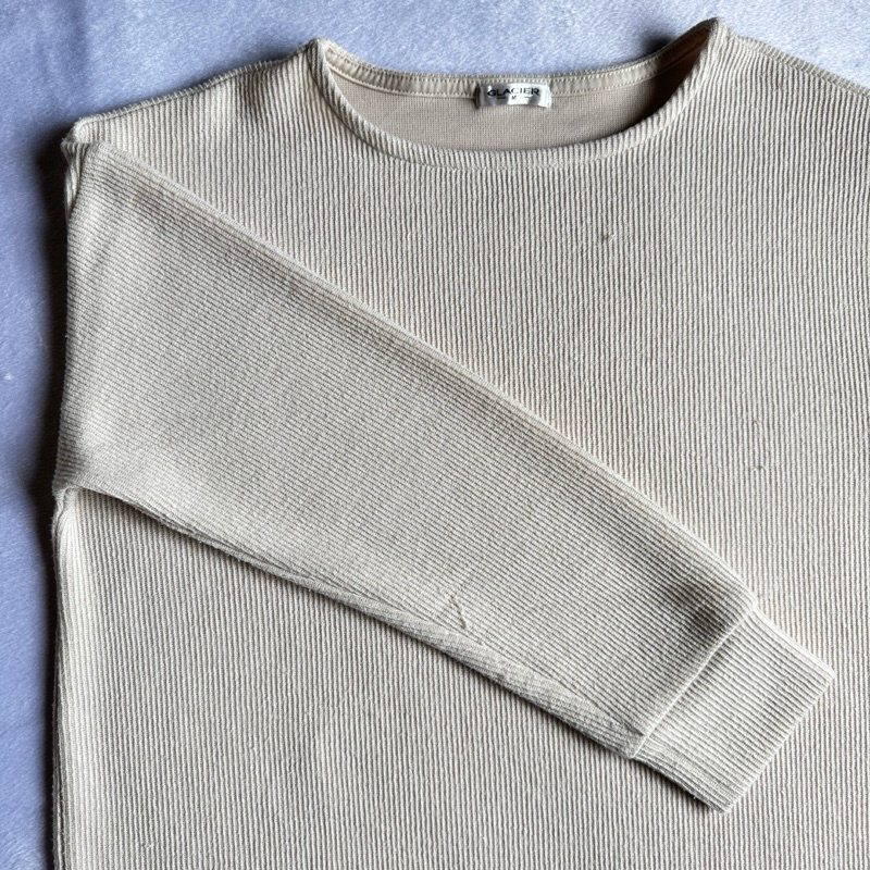 Glacierเสื้อไหมพรมสีครีม