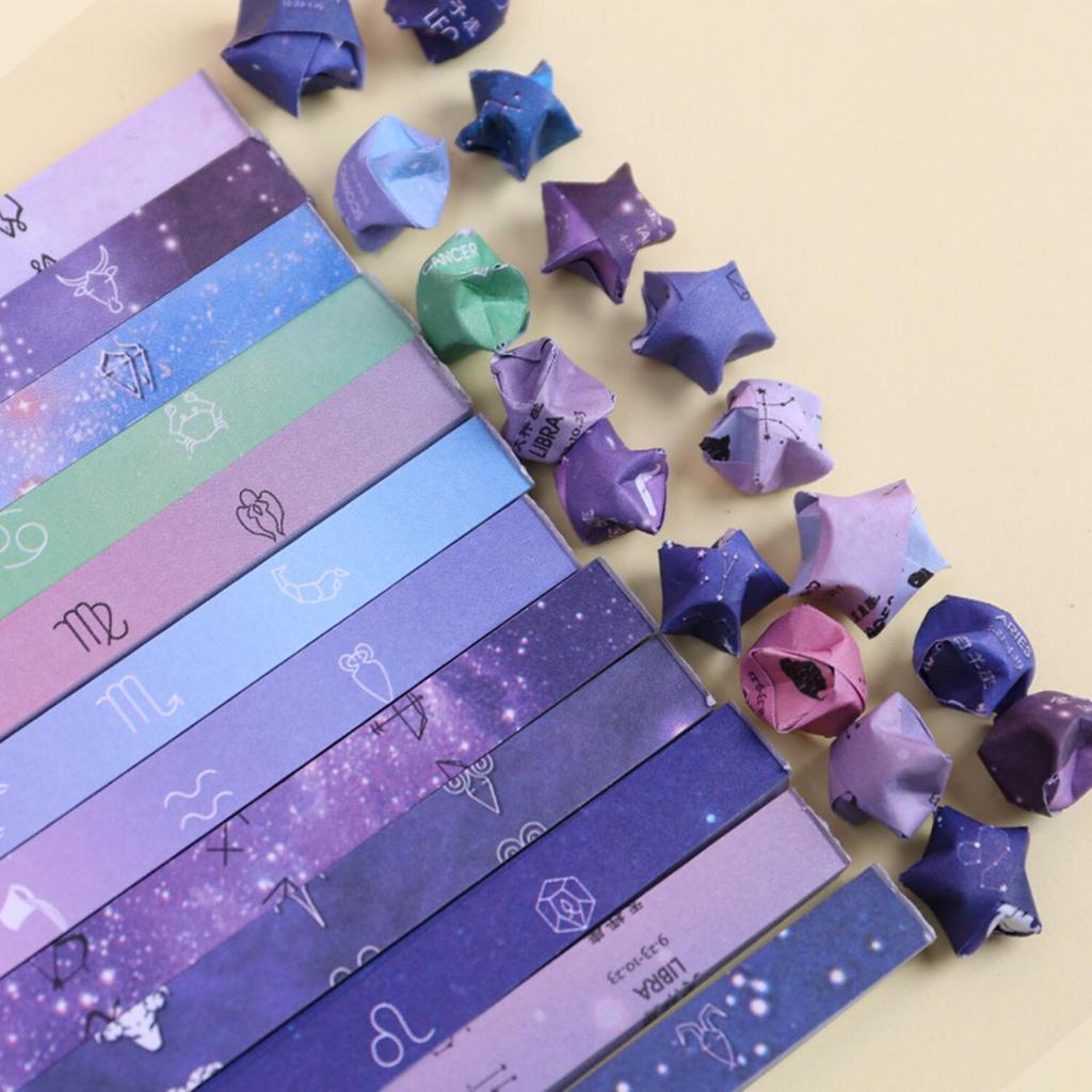 กระดาษพับดาว ผิวกระดาษมัน 40 แผ่น Origami stars ลายดาว อวกาศ ลายการ์ตูน ขนาด 26 ซม.สําหรับตกแต่งขวดโหล