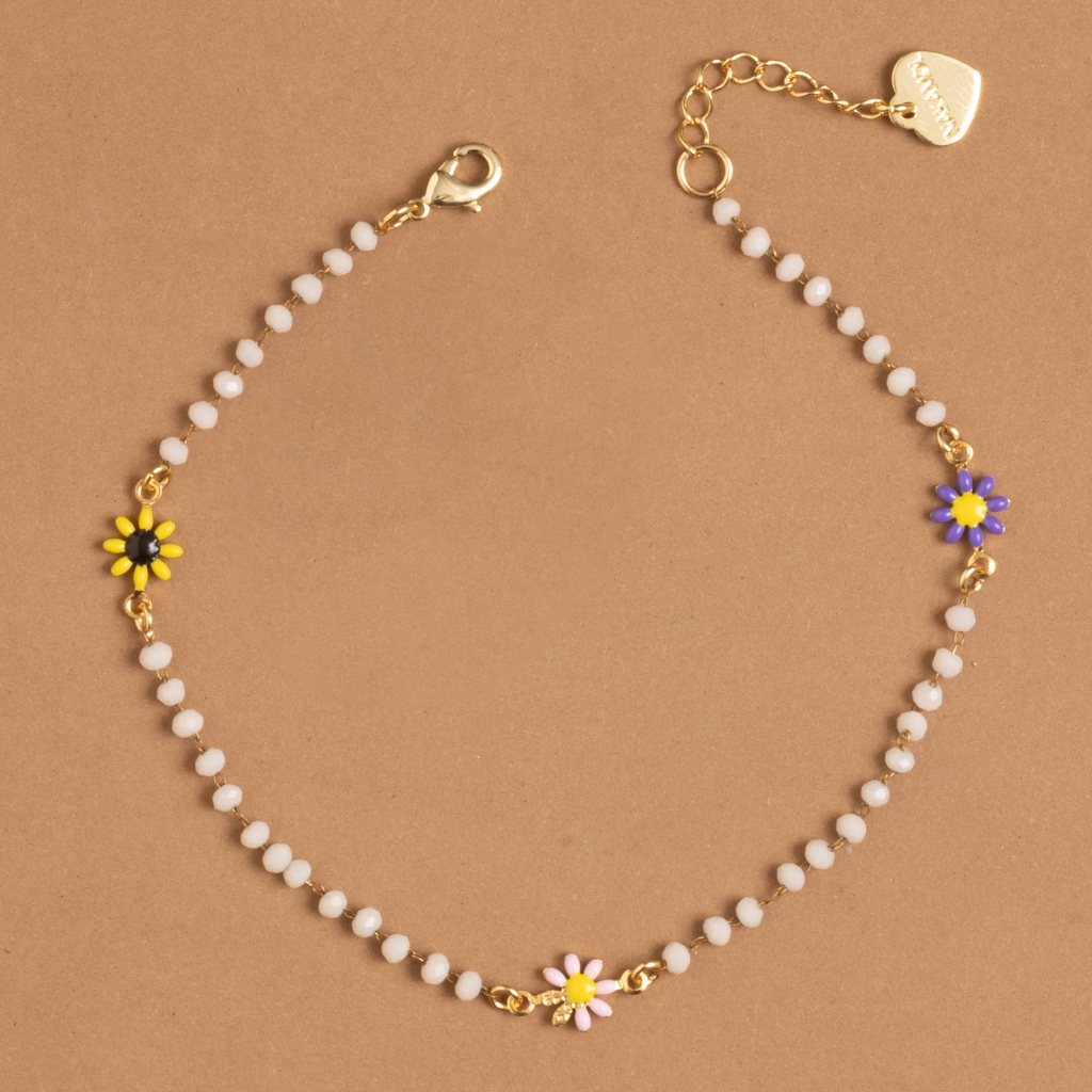 TRI-FLORA CREAM ANKLET สร้อยข้อเท้าสีครีมดอกไม้สามสี