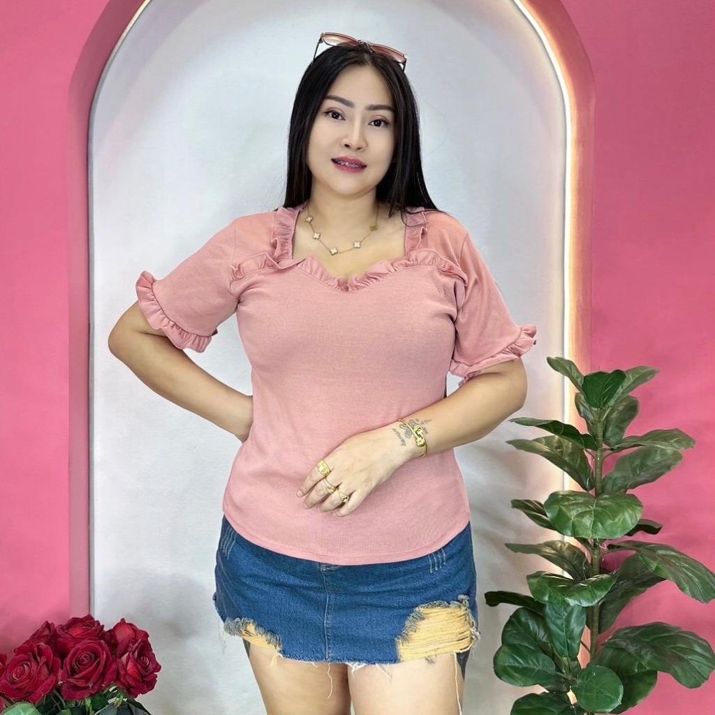 เสื้อผ้าสาวอวบ..ร้านปอปังแฟชั่น..อก38-44 ยาว 24 ผ้ายูนิโค่ลเนื้อนิ่มสุดๆ แต่งระบายอก.