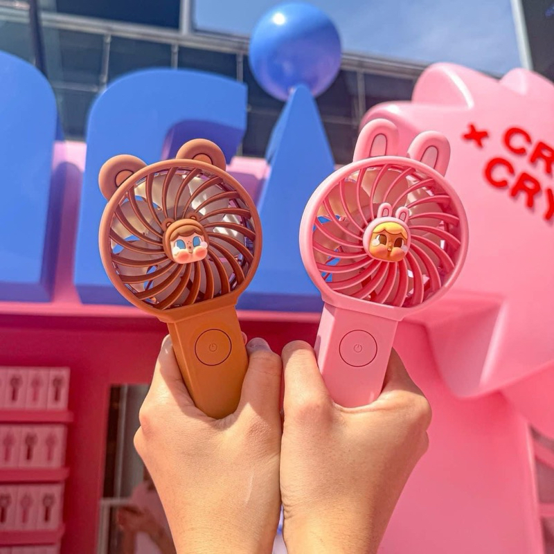 [พร้อมส่ง ใช้โค้ด 30% เหลือ 690 ทักแชท] รับประกัน 1 ปี Hatari X Crybaby พัดลมมือถือ ปรับระดับได้ แบบสุ่มสี พวงกุญแจ