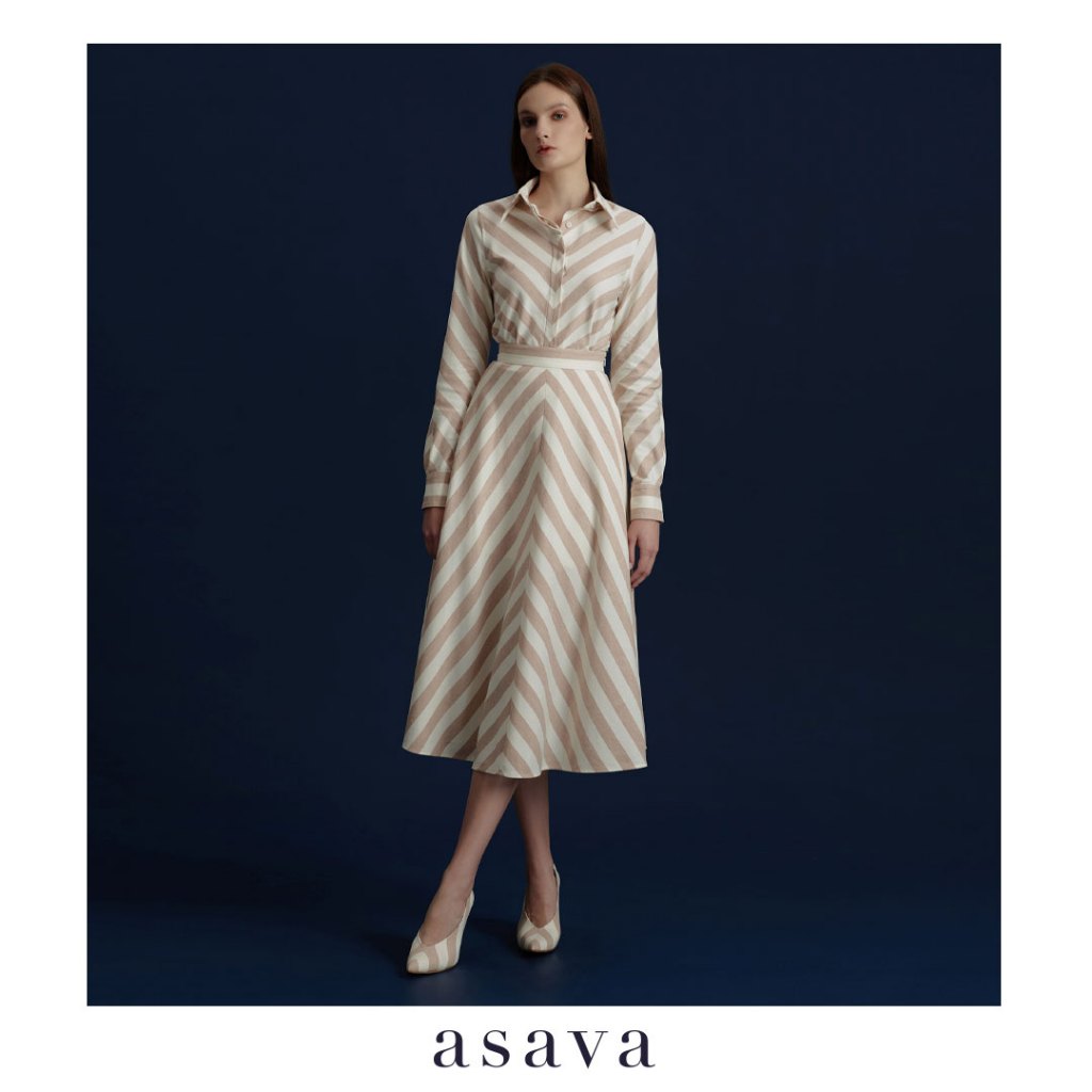 [asava aw24] Avianna A-line Skirt กระโปรงผู้หญิง ทรงเอ เอวสูง กระเป๋าข้าง ซิปข้าง ผ้าตัดต่อลายทาง