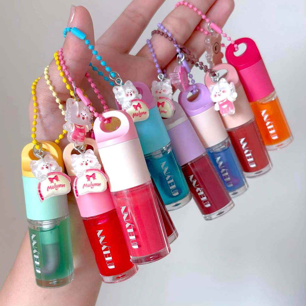 ลิปออยล์มีลีนณ์ Melynn Glassy Ink Plumping Lip Oil 4g. มีลีนณ์ กลาสซี่ อิ้งค์ พลัมพิง ลิป ออยส์ ลิปออยบำรุง ปากฟู