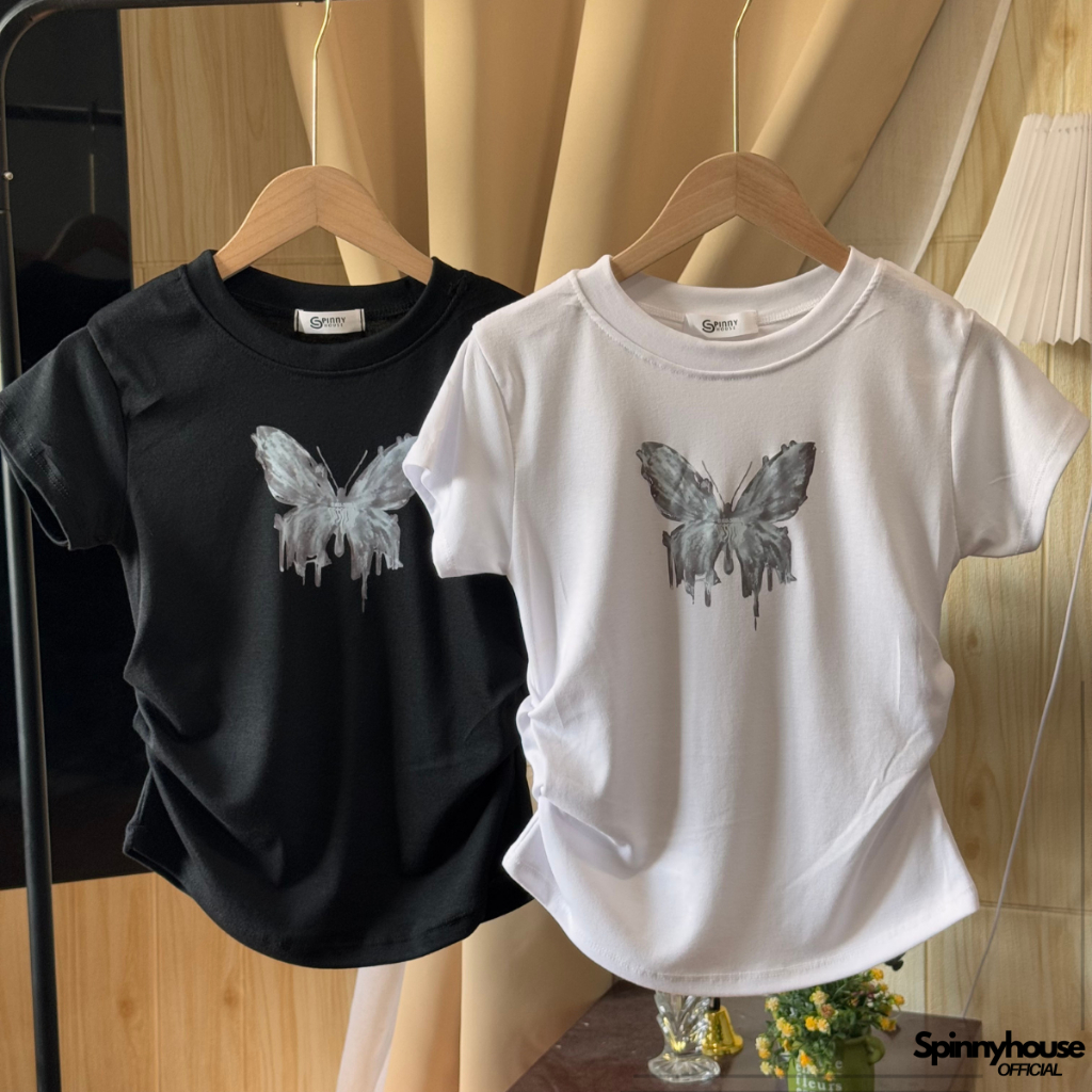 🌈SpinnyHouse🌈เสื้อยืดทรงรัดรูป แต่งจั๊มช่วงเอว สกรีนลายผีเสื้อเท่ๆ ผ้ายืดตามตัว บางใส่สบายไม่คัน รุ่น จั๊มเอวผีเสื้อเทา