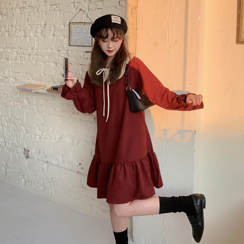 Intelscore 🍄ชุดสตรีสีแดง คอตุ๊กตา เดรสสั้นสไตล์เรโทร เดรสผ้าลูกฟูกสีแดง ชุดปาร์ตี้ ชุดเทศกาล~ - รูปที่ 5