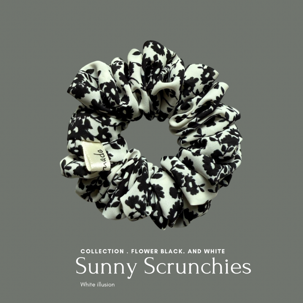 ยางรัดผม Sunny Scrunchies collection flowers black and white