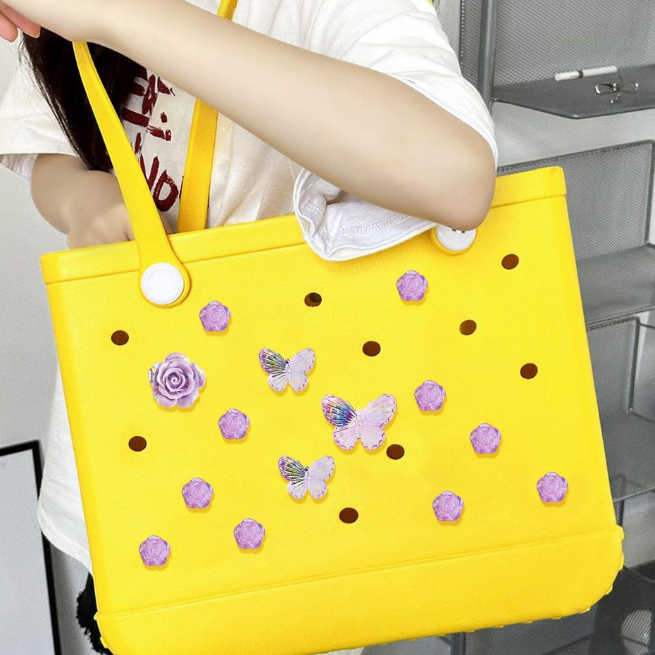 อุปกรณ์เสริมกระเป๋าชายหาด จี้ผีเสื้อและดอกไม้แบบถอดได้ DIY Beach Totes ตกแต่งสําหรับ Bogg กระเป๋าผู้หญิง เฉพาะตกแต่งกระเ - รูปที่ 2